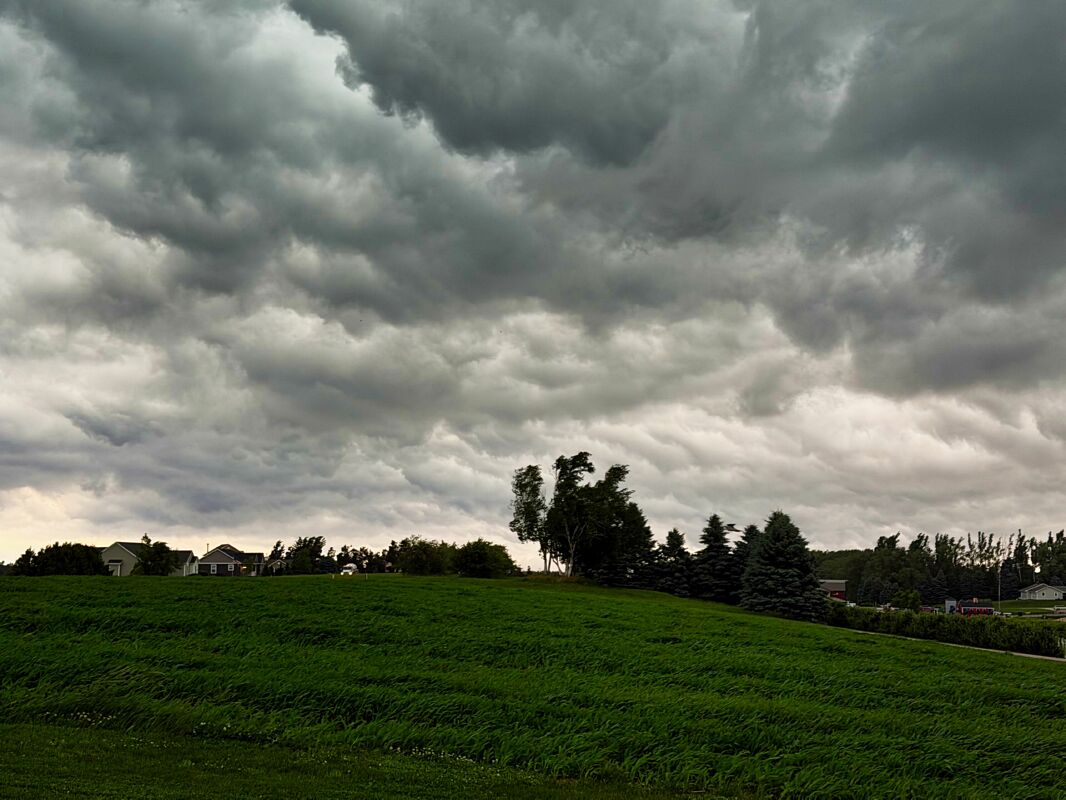 Storm Atwwod